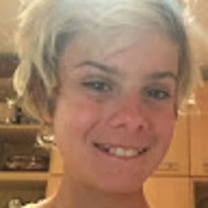 Meet your Posher, Lee